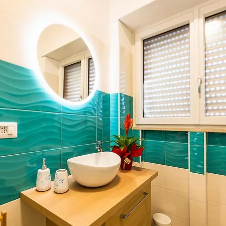 L'approdo Via Ancona לינה וארוחת בוקר