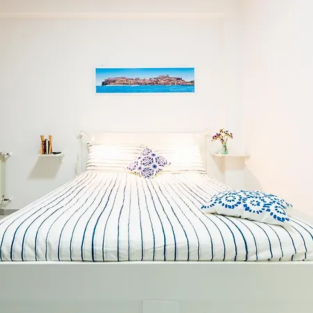 L'approdo Via Ancona Gaeta