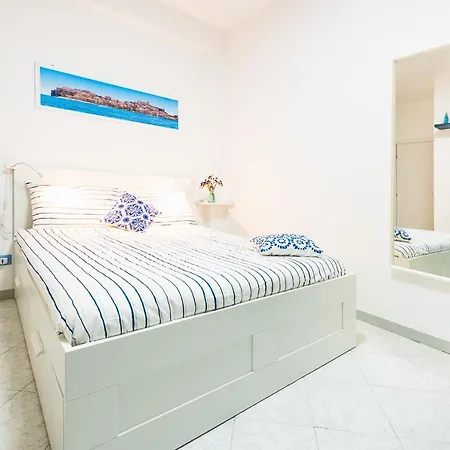 Bed & Breakfast L'approdo Via Ancona Gaeta
